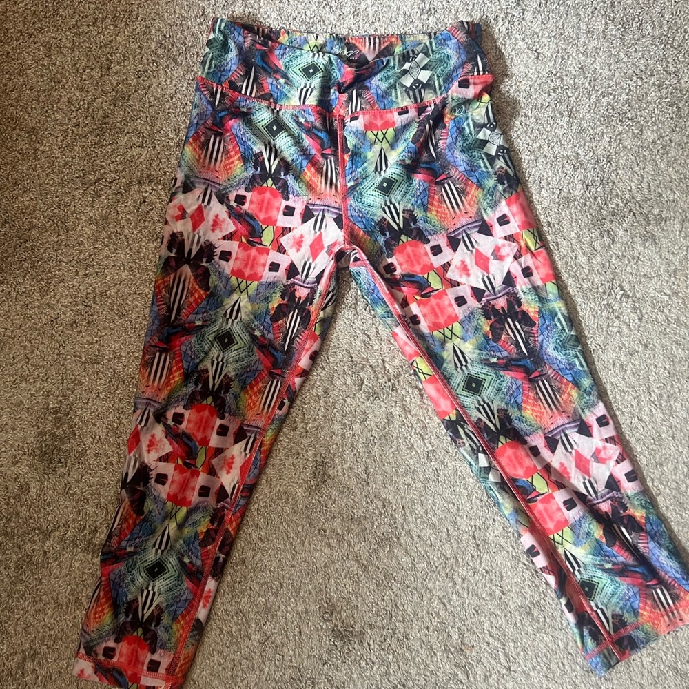 VOGO Athletica Multicolor Abstract Print Leggings